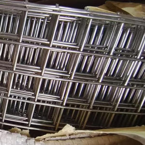 Rouleau de grillage galvanisé de 2 pouces de largeur <span class=keywords><strong>pour</strong></span> enclos de <span class=keywords><strong>chenil</strong></span> <span class=keywords><strong>pour</strong></span> chiens - Product Image 2