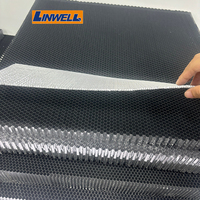 Panneau composite en aluminium perforé 0.04X3X10 Machine de fabrication de nid d'abeille en aluminium Propriétés du noyau en nid d'abeille en aluminium