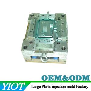 Fábrica China YIOT: Molde de inyección de plástico de precisión personalizado de alta calidad para pasacables de escritorio de gaming - Product Image 3