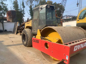 Rodillo Compactador de Un Solo Tambor Dynapac CA25D/CA251D/CA30D/CA301D de Segunda Mano a Precios Bajos, Motor Diésel/Gasolina, Bomba y Motor de 110kw - Product Image 5