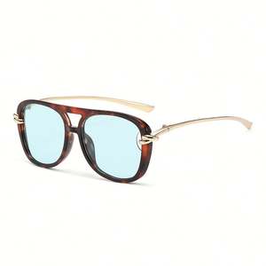 Gafas de Sol Retro 2025 con Logotipo Personalizado, Doble Puente Metálico, Estilo Punk, Protección UV400, Modelo Piloto Cuadrado para Hombre y Mujer - Product Image 6