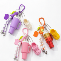 Porte-clés en gros mignon en forme de mini bouteille d'alcool, pendentif en acrylique PVC imitation whisky, vin, bière, breloque de sac, cadeau