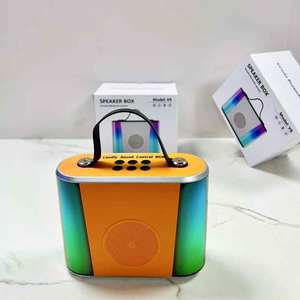 New RGB ánh sáng Loa siêu trầm không dây di động BT Loa FM Radio/TF/USB Stereo Bass woofer hoạt động ngoài trời Loud tốt tìm kiếm Loa - Product Image 1