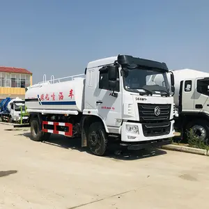 A 10 Ton Dongfeng Huashen Sprinkler Truck Is Used For Road Flushing Tree Greening Lawn Watering