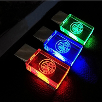 Grosir promosi murah jumlah besar USB emas 32GB menyesuaikan kaca kristal twister USB 3.0 flash drive untuk souvenir Perusahaan