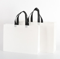 Sac non tissé personnalisé avec logo, moulage intégré par pressage à chaud, sac de courses réutilisable avec fermeture à bouton, porté épaule, idéal pour les cadeaux