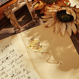 IMODA Papelería 1 pieza Vintage Flores Pintura Marcapáginas de metal hueco con cadena de metal Colgante Marcapáginas para amantes de los libros de cumpleaños