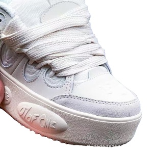 2026 LaMelo La Ball Melo Pumes LaFrance Chaussures de course et de basketball décontractées personnalisées rares pour hommes et femmes, style Paris - Product Image 1