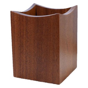 Portarrollos de madera marrón de material apto para uso alimentario para servicio de hostelería - Product Image 1