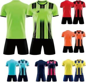 Conjunto de <span class=keywords><strong>Ropa</strong></span> de Fútbol Personalizada, Uniforme Completo con Impresión por Sublimación, Tela Resistente para Ligas Latinoamericanas - Product Image 1