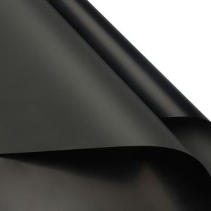 Papier d'emballage floral noir imperméable de style coréen de qualité supérieure, matériaux d'emballage floraux durables en BOPP, vente en gros - Product Image 1