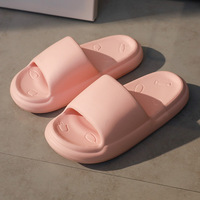 Lit doux pas cher sexy sandales femmes salle de bain intérieure eva pantoufles 2020 maison intérieur chaussures plates filles tongs sandales pour tout-petits