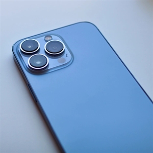 สำหรับ iPhone13 IPro IProMax มือถือมือสอง 5G ความจุ 128GB 256GB 512GB หน้าจอ OLED 6.7 นิ้ว พร้อมอุปกรณ์เสริมจากผู้ผลิตอื่นๆ แรม 6GB ชิป A15 - Product Image 5