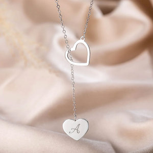 Collier délicat à double cœur en laiton/acier inoxydable avec <span class=keywords><strong>initiale</strong></span> gravée, cadeau pour la fête des mères, anniversaire, pour femmes - Product Image 5