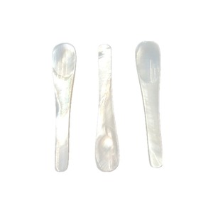 Set di Cucchiaini Personalizzati con Logo Classico in Madreperla Naturale da 6cm per Gelato, <span class=keywords><strong>Miele</strong></span> e Caviale - Product Image 5