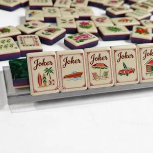 Jeu de tuiles de Mahjong tropical américain pour fête estivale à la piscine, 160 pièces en acrylique, gravé Jungle Joker, avec tapis et support - Product Image 5