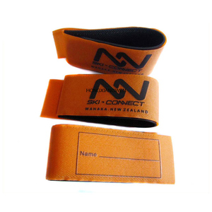 Maximice su seguridad mientras esquía con la correa de esquí Alpine Hook Loop - Product Image 4