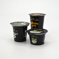 Pot en plastique PP jetable de 180 ml et 200 ml avec couvercle et cuillère, personnalisable avec logo, pour yaourt glacé et crème glacée – Vente chaude