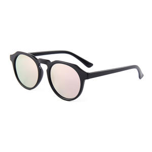 En Stock, Gafas de Sol Polarizadas Unisex con Lentes UV400, Marca ODM Zhejiang, Modelo 4367, Montura Negra, Categoría 3, PC, a la Moda - Product Image 5