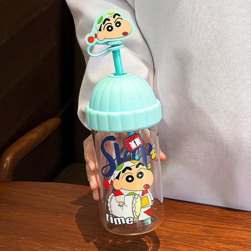 สีเขียวอ่อน