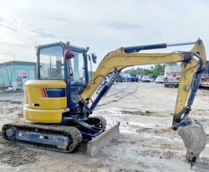 Miniexcavadora de Primera Marca 9035eztsg4, 3.8 Toneladas, Diseño Compacto de Cola Cero para Áreas de Trabajo Confinadas, Precio Económico - Product Image 3