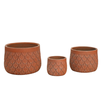 Jardinières en Fibre de Ciment Rouge Écologiques et Durables au Design Moderne pour Usage Intérieur/Extérieur – Idéales pour Jardins, Hôtels et Centres Commerciaux