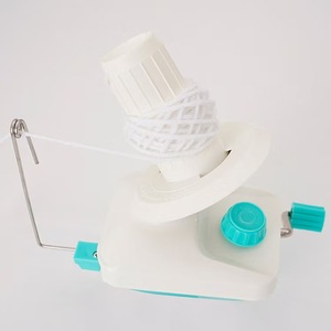 Avvolgitore Manuale per Gomitoli di Lana in Plastica Stile Semplice Fai-<span class=keywords><strong>da</strong></span>-te, Accessorio per Cucito e Lavorazione a Maglia, per Avvolgimento Base del Filato e Lavori di Cucito a Mano - Product Image 3