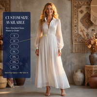 Robe chemise longue en mousseline micro-plissée vintage personnalisée, col rabattu, boutonnée, manches longues transparentes, coupe ample, fabrication sur mesure