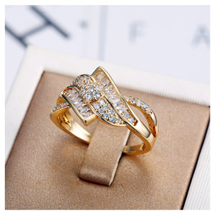 Anillos de Acero Inoxidable de Moda para Hombre y Mujer - Duraderos, Antialérgicos, Baja Hipoalergenicidad, <span class=keywords><strong>Precio</strong></span> Accesible, Personalizables - Product Image 2