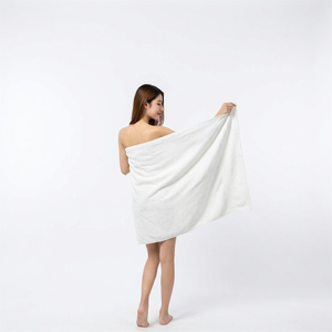 Serviettes de bain jetables, réutilisables, légères et portables, en coton non tissé compressé, sur mesure, OEM d'usine - Product Image 4