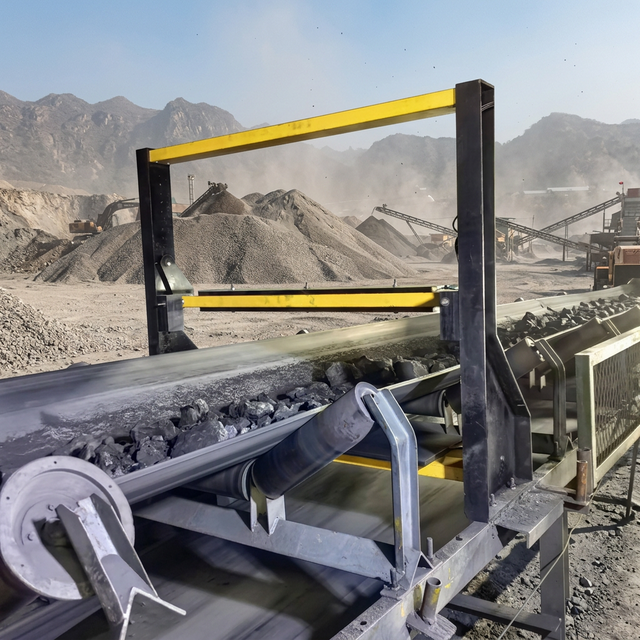 Industrial Metal Detectors Balanced Coil -40 to 45C Wide Temperature for Global Mining Mineral Plant Conveyor protection