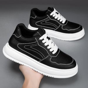 รองเท้าผ้าใบลำลองแบบมินิมอลสีขาวล้วน ทรงกลาง สำหรับผู้ชาย พื้นหนา หนังพรีเมียม เพิ่มความสูง รองเท้ากีฬาสำหรับผู้หญิง เหมาะสำหรับเดินทุกวัน - Product Image 5