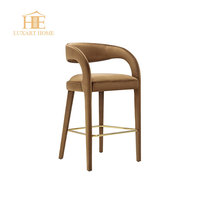 Tabourets de bar italiens hauts du milieu du siècle Tabourets en cuir au design moderne ajustables pour un usage domestique