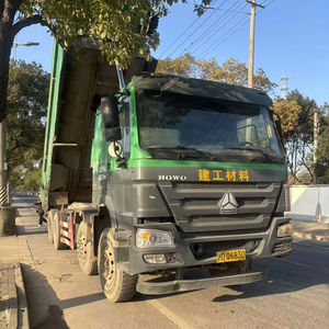 Camion à benne basculante d'occasion HOWO 8*4 Prix ​​abordable Excellentes performances Camion à benne basculante d'occasion HOWO à vendre 12 pneus - Product Image 1
