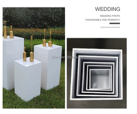 LEXI Nouveau design Colonne carrée en fer pour mariage, socle amovible, professionnel, luxe, couleur personnalisée, décoration extérieure