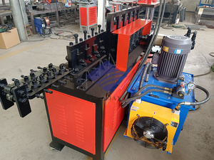 Pince automatique de poignée de porte en fer plat CNC en acier galvanisé faisant la machine avec pompe à moteur et pince de maintien de cerceau à engrenages - Product Image 3