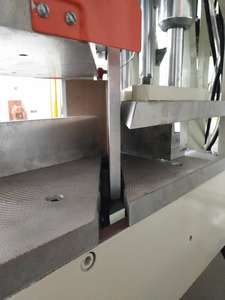 High Frequency Pvc <strong>Welding</strong> <strong>Machine</strong> <strong>Window</strong> Two <strong>Three</strong> Four <strong>Head</strong> PVC <strong>Welding</strong> <strong>Machine</strong> <strong>UPVC</strong> <strong>Window</strong> and Door Making <strong>Machine</strong> - Product Image 5