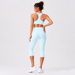 Nouvel ensemble de yoga 2026 pour <span class=keywords><strong>femme</strong></span> : soutien-gorge de <span class=keywords><strong>sport</strong></span> à maintien élevé, anti-choc et push-up, et pantalon <span class=keywords><strong>capri</strong></span> – Tenue de <span class=keywords><strong>sport</strong></span> active pour gym et fitness - Product Image 3
