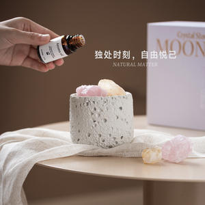 Conteneur Cylindrique en Béton avec Pierre de Cristal Créative, Parfum Personnalisé Artisanal, Écologique, Sans Alcool, Longue Durée, Fraîcheur Durable - Product Image 6