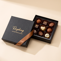Boîte d'emballage personnalisée pour chocolats, boîte cadeau rigide noire avec inserts de séparation, boîte avec logo personnalisé pour cadeaux de truffes au chocolat