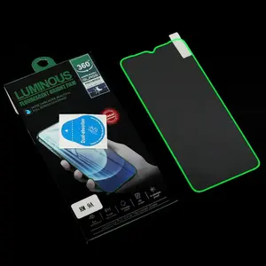 Proteggi schermo luminoso in vetro temperato per Iphone14 Silicone liquido protezione colore fluorescente scuro De Celular