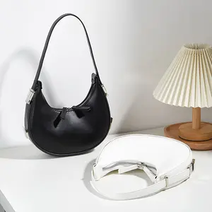 Wholesale New Moon Pu Leather Handbags Japan Style Crescent Zipper Armpit Bags Women's Crescent Shoulder Bags 2024