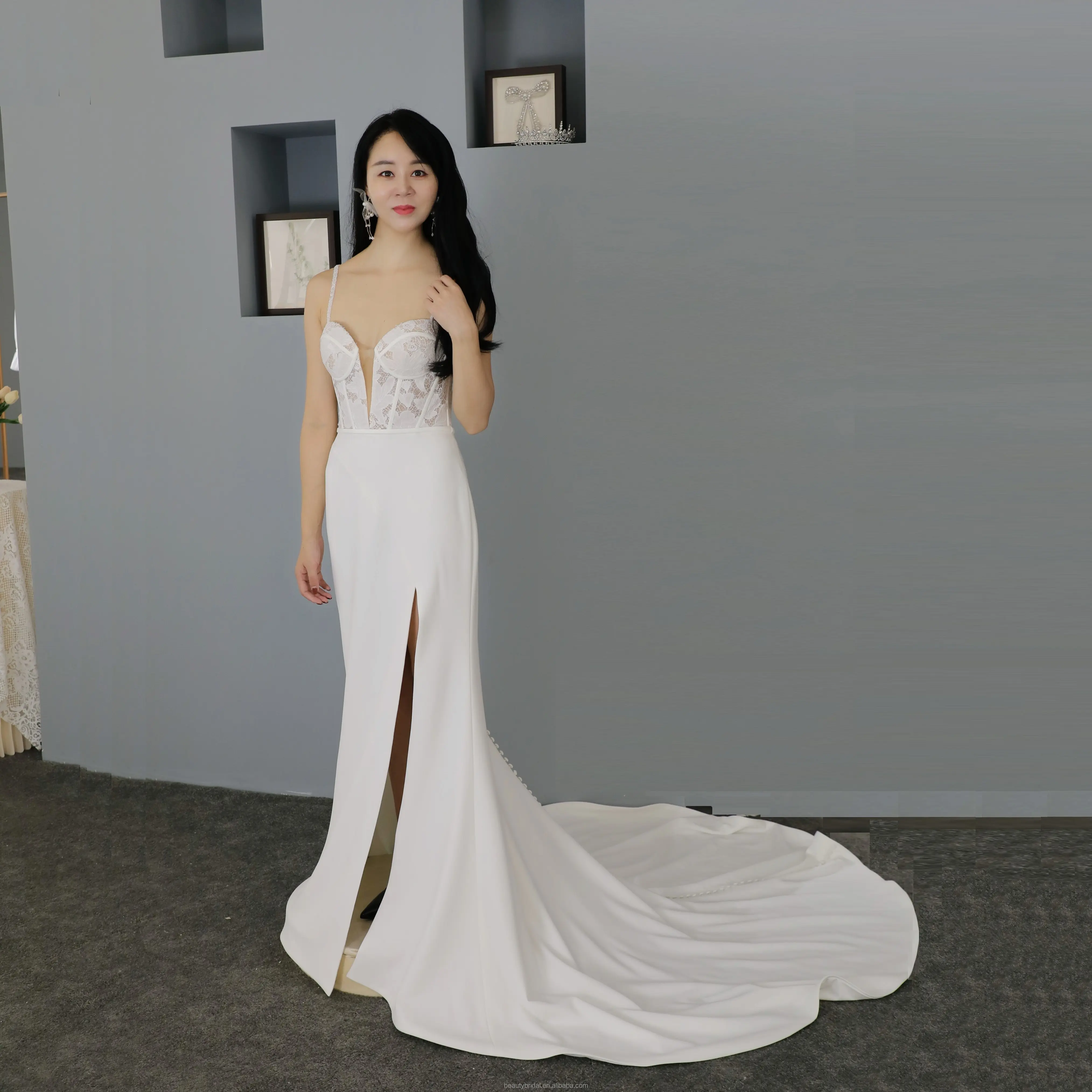 Moderne hochwertige Satin mit Spitze Hochzeitskleid Fabrik einfacher Meerjungfrauen-Schlitz Brautkleid für Dame vestido de noiva