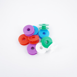 Bobina de plástico de colores para máquina de bordar de cama plana, accesorio de equipo de costura, pieza de carrete. - Product Image 4