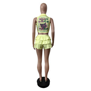 Новое поступление, привлекательный укороченный топ, комплект из 2 предметов, повседневные шорты выше колена с узором, готовые к отправке - Product Image 5