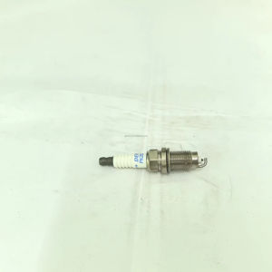 Bujía PK20GR8 90919-01208: Liquidación, Cantidad Limitada, Por Orden de Llegada. - Product Image 3