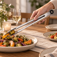 Pinces alimentaires en acier inoxydable en gros avec manche en bois pour la cuisine, le service de table, les barbecues, le camping et les outils de cuisson, pinces de grillade