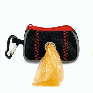 Sacs à déjections pour animaux de compagnie en tissu Oxford, pochette de rangement portable pour sacs à déjections canines avec mousqueton pour utilisation en extérieur - Product Image 5