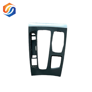 Accessoires intérieurs de <span class=keywords><strong>voiture</strong></span> X5F15/X6F16, plaque de couverture du panneau de commande central du levier de vitesses, numéro de pièce en plastique 9252115 - Product Image 1