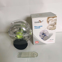 Multifunctionele automatische roestvrijstalen knoflookhakker gemberknijper grinder keuken gadget makkelijk schoon te maken duurzaam handgereedschap